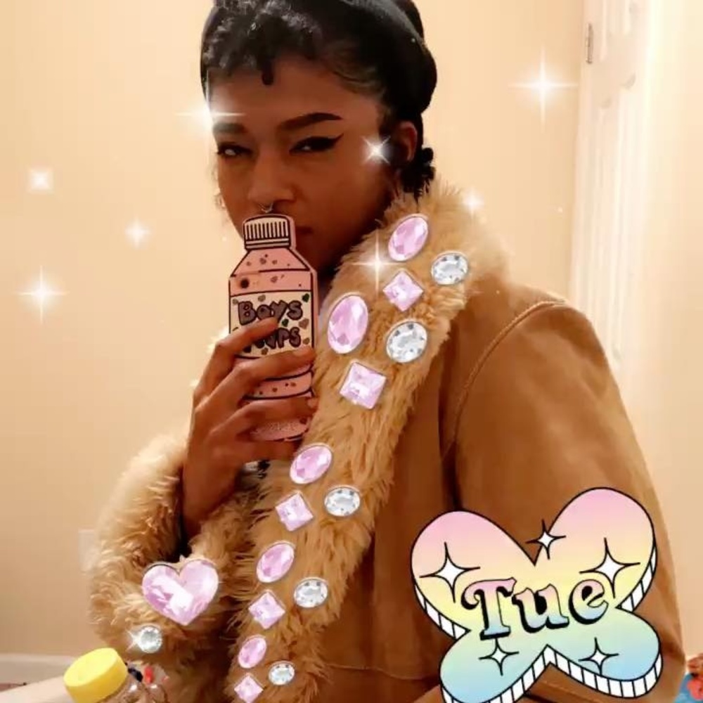 Meet your Posher, Summer